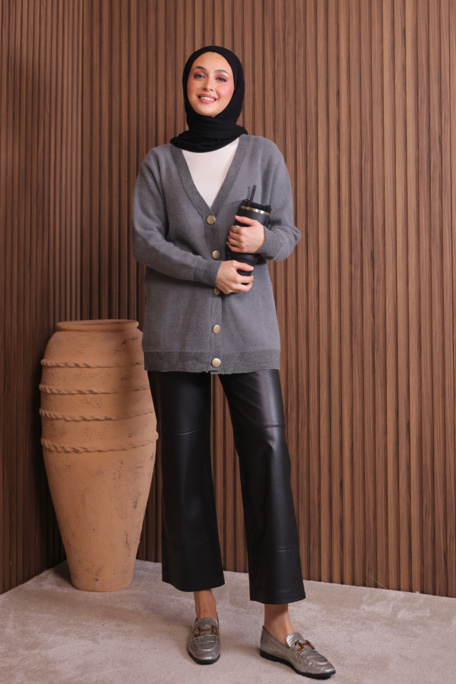 Kadın V Yaka Bronz Düğmeli Sakallı Triko Hırka 1142 Standart - Gri