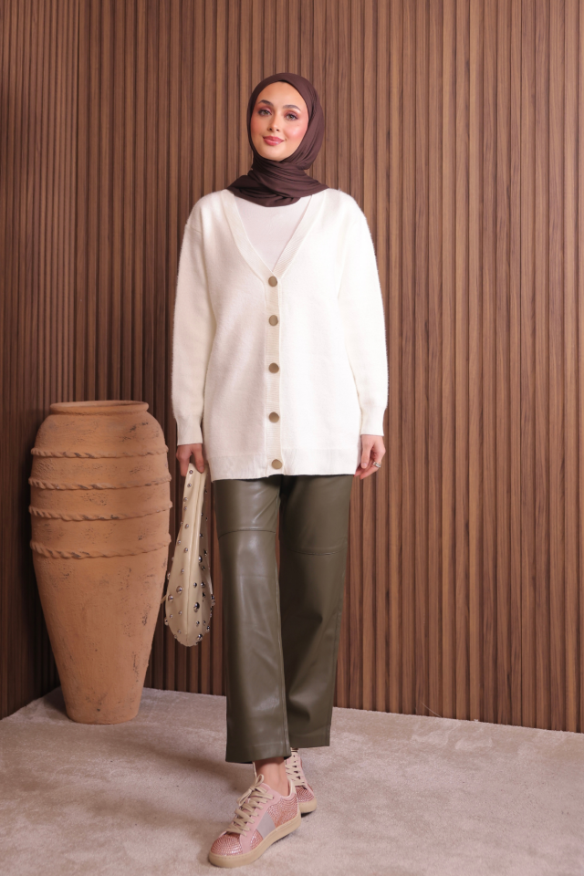 Kadın V Yaka Bronz Düğmeli Sakallı Triko Hırka 1142 Standart - Ekru
