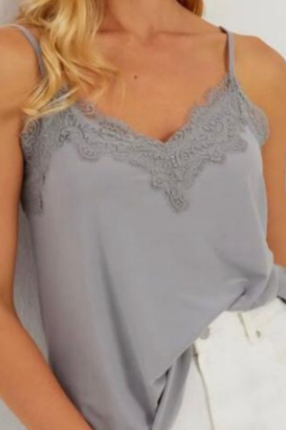 Balenbi Kadın Dantel Detaylı İp Askılı Sandy Bluz 1070 3XL - Gri