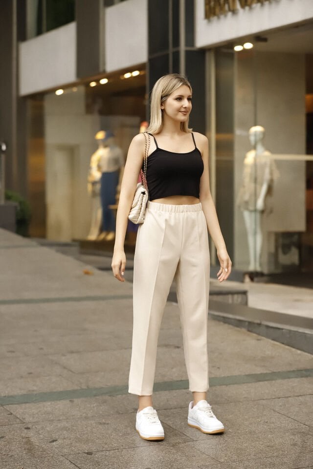 Feela Moda Kadın Havuç Paça Yüksek Bel Likralı Dokuma Pantolon 1001 36 - Krem