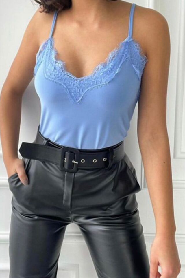 Balenbi Kadın Dantel Detaylı İp Askılı Sandy Bluz 1070 S - Mavi