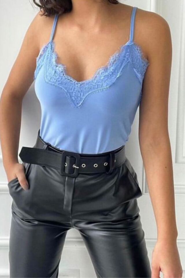 Balenbi Kadın Dantel Detaylı İp Askılı Sandy Bluz 1070 M - Mavi