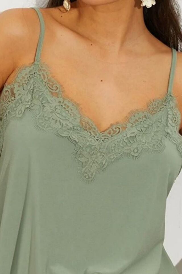 Balenbi Kadın Dantel Detaylı İp Askılı Sandy Bluz 1070 Çağla Yeşili - XL