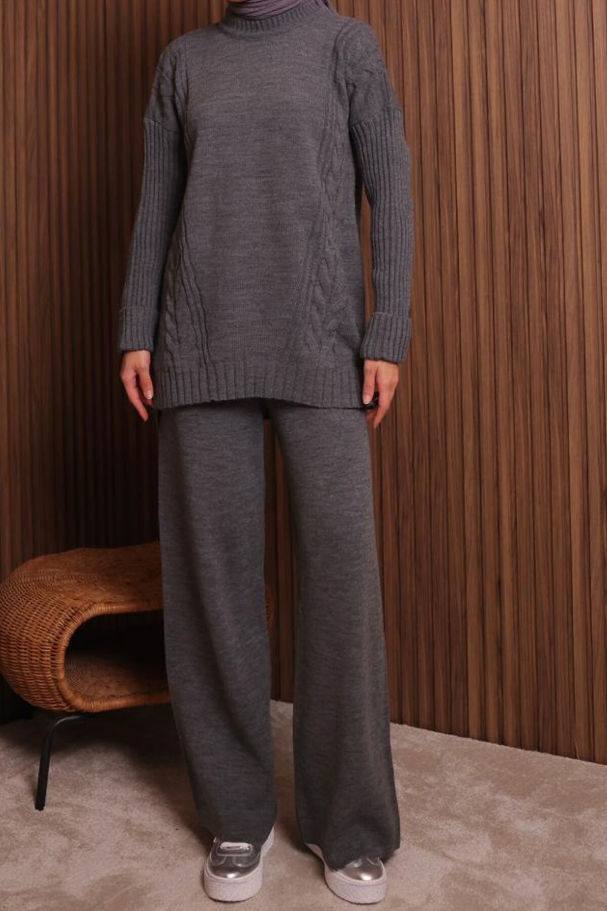 Balenbi Kadın Oversize Örgü Desenli Pantolonlu Tesettür Triko Takım 1134 Standart - Füme