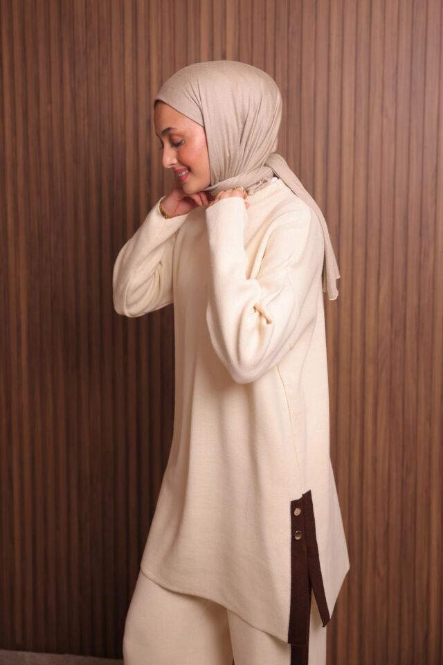 Balenbi Kadın Oversize Düz Dokuma Yırtmaçlı Tesettür Triko Takım 1136 Standart - Krem