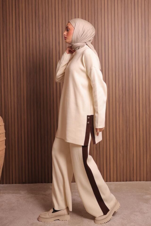 Balenbi Kadın Oversize Düz Dokuma Yırtmaçlı Tesettür Triko Takım 1136 Standart - Krem