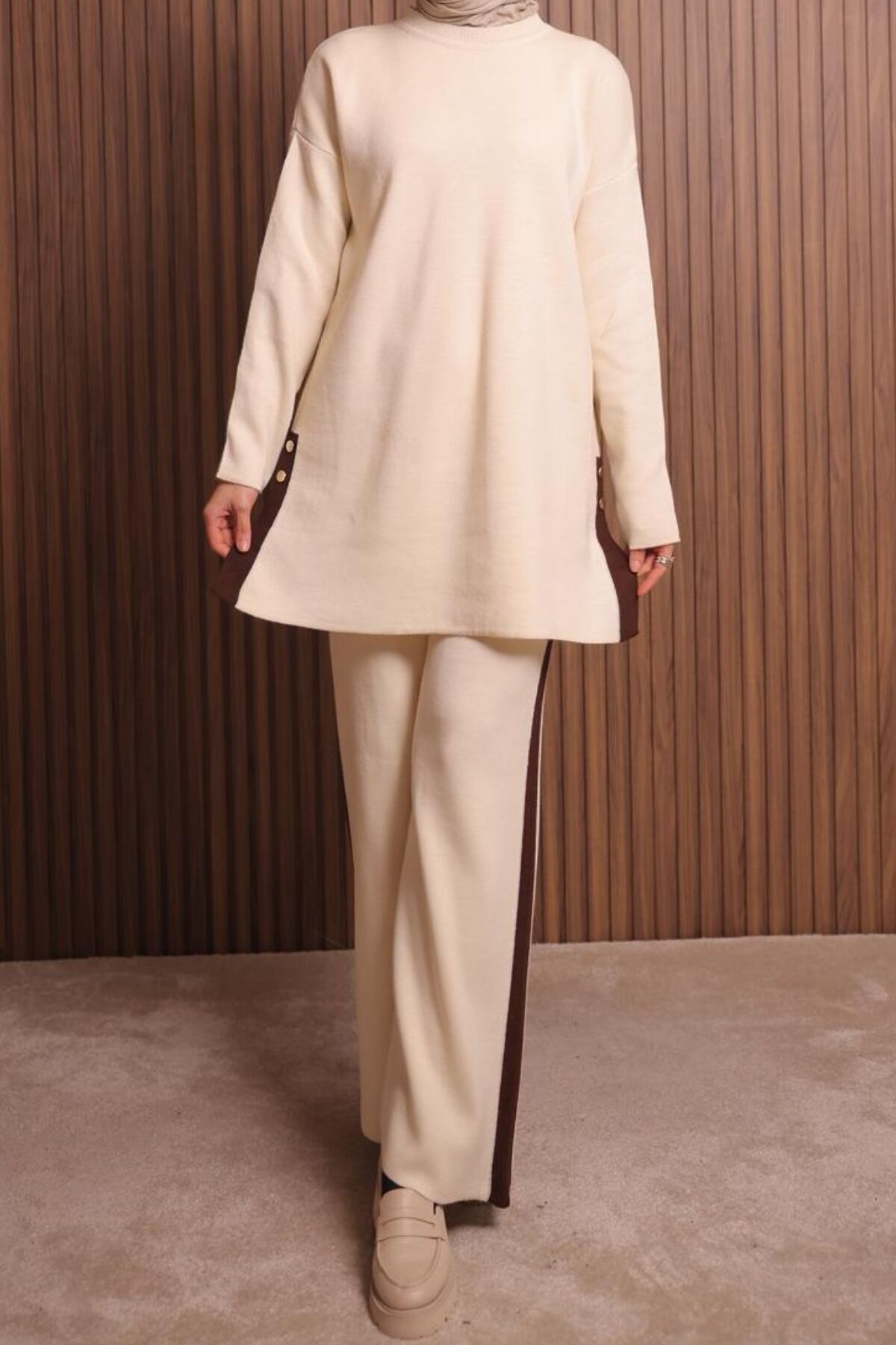 Balenbi Kadın Oversize Düz Dokuma Yırtmaçlı Tesettür Triko Takım 1136 Standart - Krem