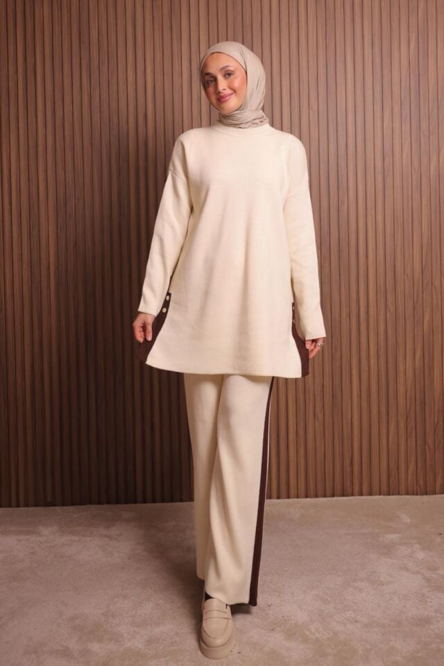 Balenbi Kadın Oversize Düz Dokuma Yırtmaçlı Tesettür Triko Takım 1136 Krem - Standart