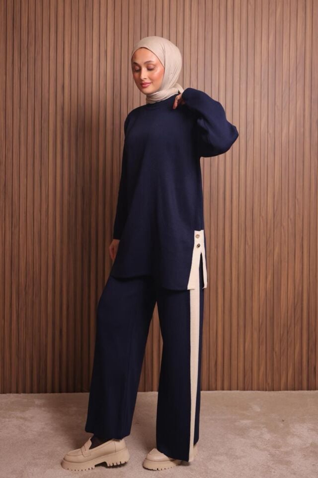 Balenbi Kadın Oversize Düz Dokuma Yırtmaçlı Tesettür Triko Takım 1136 Standart - Lacivert