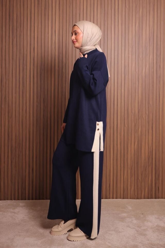 Balenbi Kadın Oversize Düz Dokuma Yırtmaçlı Tesettür Triko Takım 1136 Standart - Lacivert