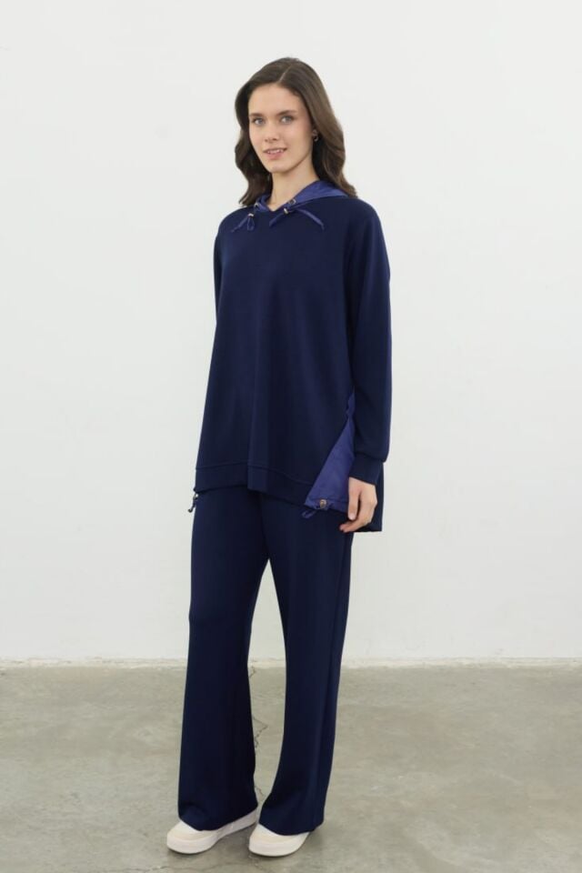 Balenbi Oversize Garni Detaylı Modal Tesettür Kapüşonlu Kadın Takım 1199 - Form Serisi S/M - Lacivert