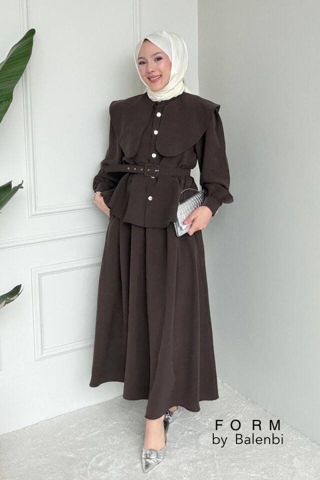 Balenbi Rahat Kesim Kemer Detaylı Tesettür Kadın Etekli Takım 1167 – Form Serisi Kahverengi - 40