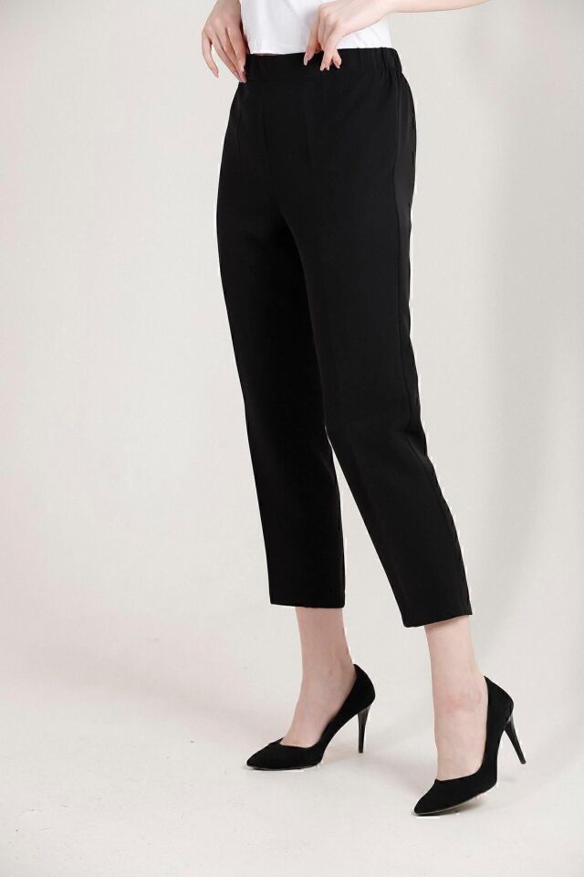 Balenbi Havuç Paça Yüksek Bel Likralı Dokuma Kadın Pantolon 1005 46 - Siyah