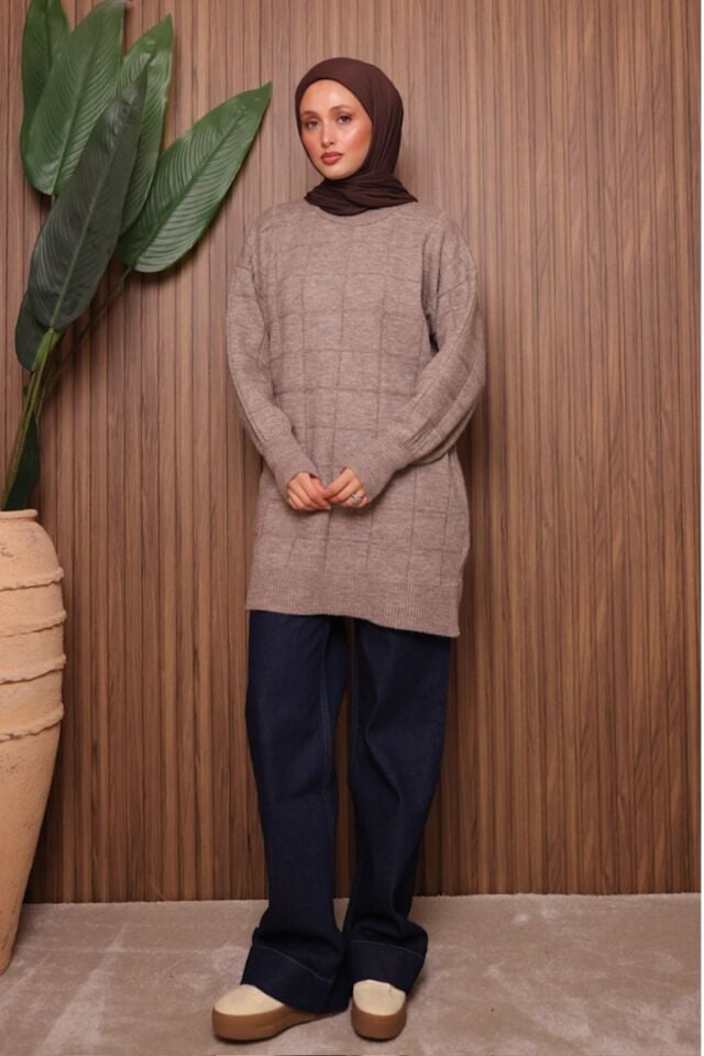 Balenbi Kare Dokulu Oversize Yumoş Tesettür Triko Tunik 7012 Standart - Toprak