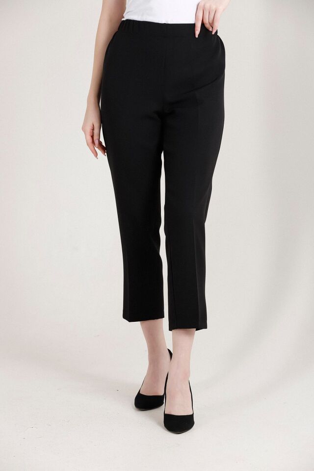 Balenbi Kadın Büyük Beden Havuç Paça Likralı Dokuma Pantolon 1004 52 - Siyah