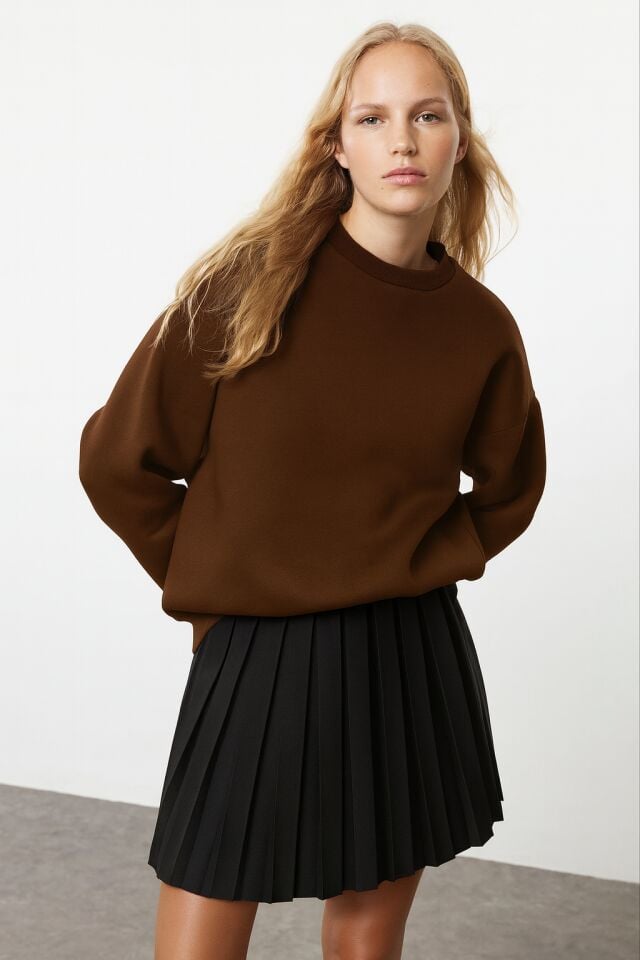 Balenbi Kadın 3 İplik İçi Polarlı Bisiklet Yaka Oversize Sweatshirt 1154 M - Kahverengi