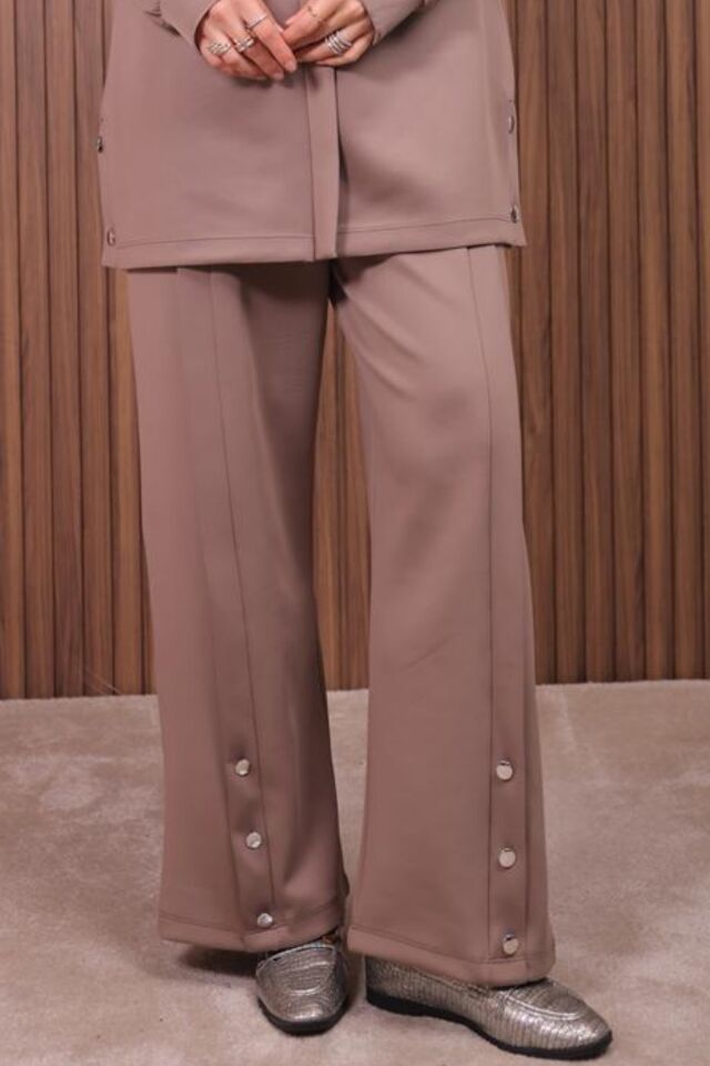 Balenbi Kadın Scuba Kumaş Pantolon Düğme Detaylı Tesettür Takım 1122 XL - Vizon