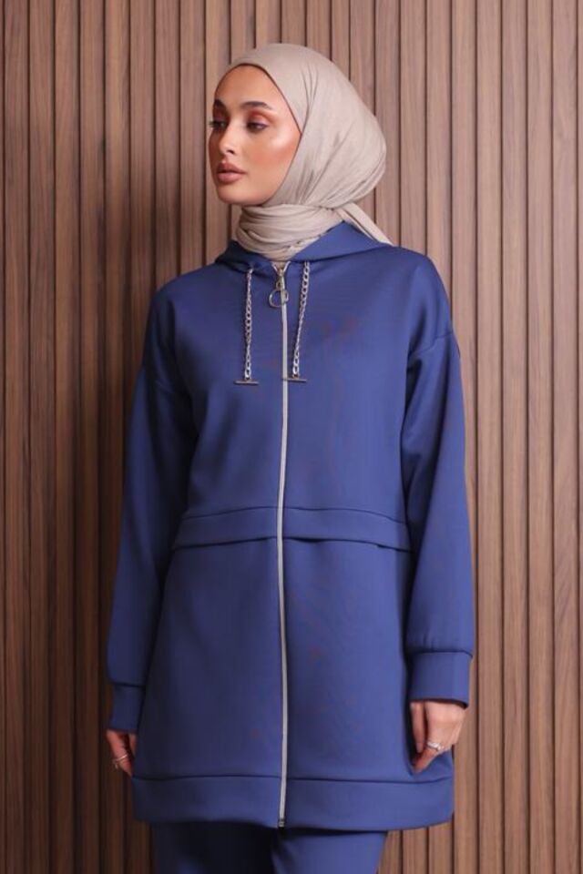 Balenbi Kadın Zincir Kordonlu Kapüşonlu İthal Scuba Tesettür Takım 1121 M - Lacivert
