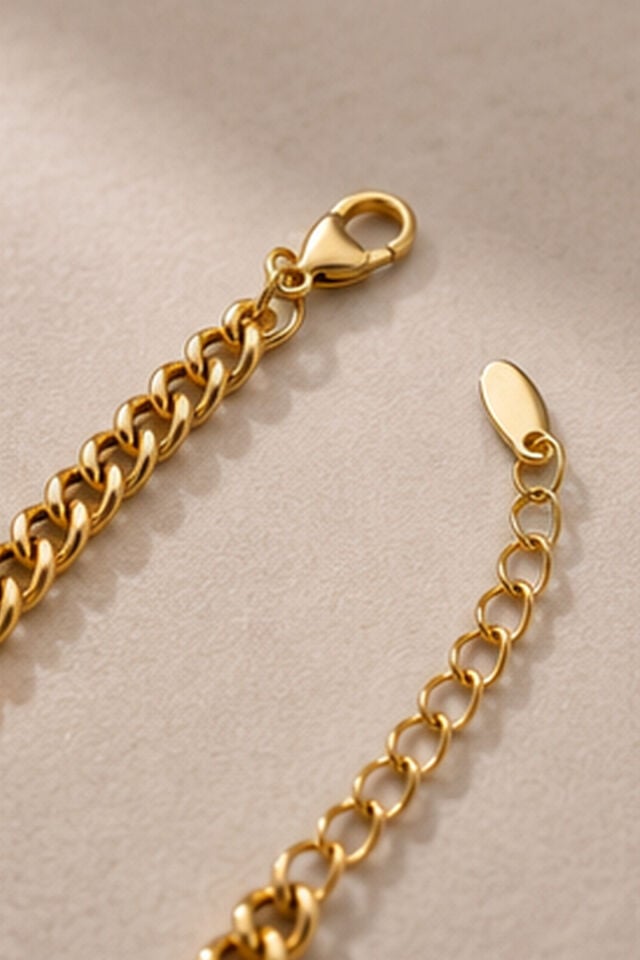 Balenbi Jewelry Kadın Taşlı Kalın Gurmet Zincir Kararmaz Çelik Bileklik Gold Renk 1132 Altın