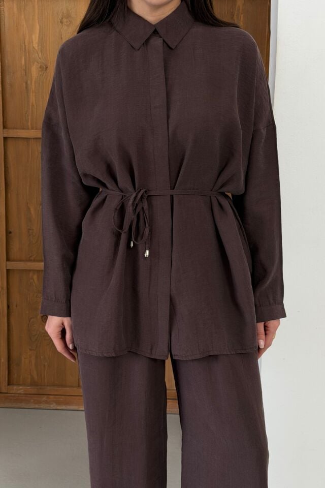 Balenbi Oversize Gömlek Yaka Bağcıklı Salaş Kesim İkili Tesettür Takım 1207 – Form Serisi Kahverengi - S/M