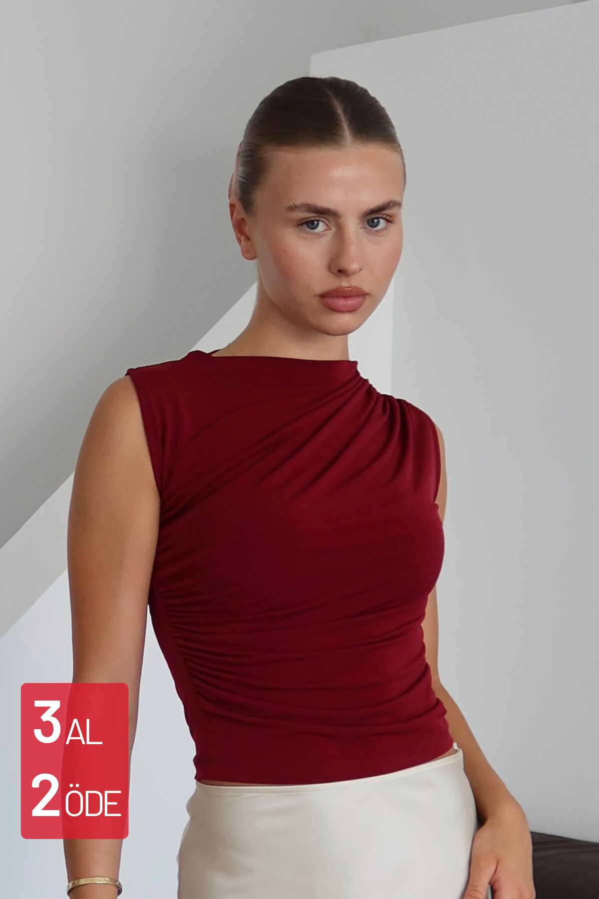 Balenbi Kadın Kolsuz Büzgü Detaylı Basic Sandy Bluz 1102 XL - Bordo