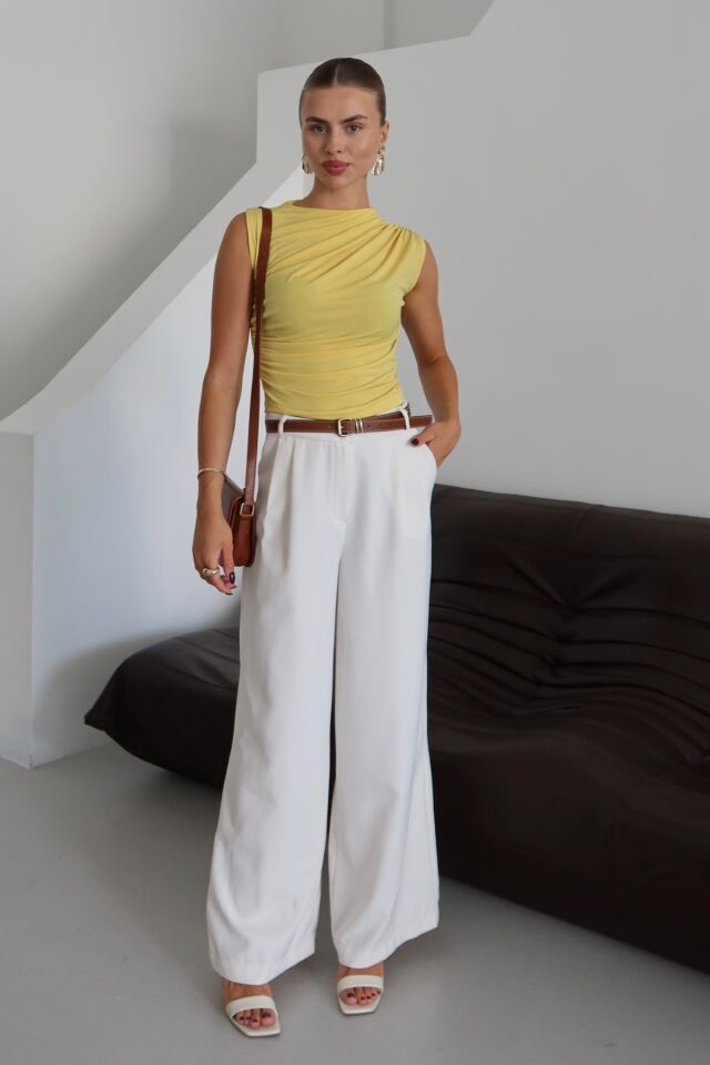 Balenbi Kadın Kolsuz Büzgü Detaylı Basic Sandy Bluz 1102 XL - Sarı