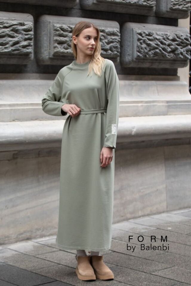 Balenbi Etiket Detaylı Basic Tesettür Kadın Penye Elbise 1168 – Form Serisi S/M - Çağla