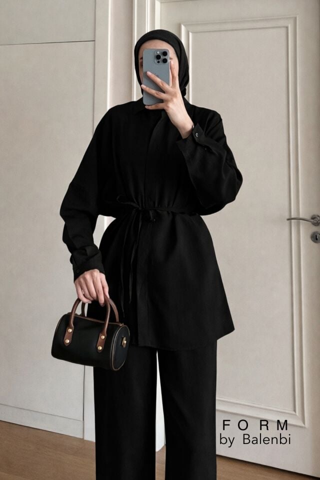 Balenbi Robası Dikiş Detaylı Tesettür Kadın Oversize Tnsel Takım 1174 – Form Serisi S/M - Siyah
