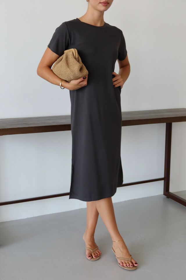 Balenbi Kadın Modal Kumaş Yarım Kol Yırtmaçlı Diz Altı Elbise 1100 S - Antrasit