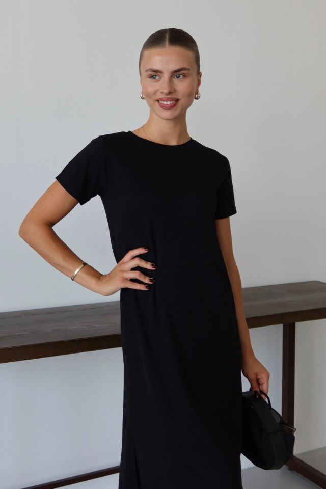 Balenbi Kadın Modal Kumaş Yarım Kol Yırtmaçlı Diz Altı Elbise 1100 S - Siyah