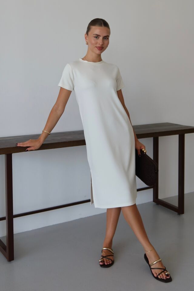 Balenbi Kadın Modal Kumaş Yarım Kol Yırtmaçlı Diz Altı Elbise 1100 XL - Beyaz