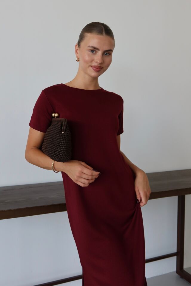 Balenbi Kadın Modal Kumaş Yarım Kol Yırtmaçlı Diz Altı Elbise 1100 XL - Bordo