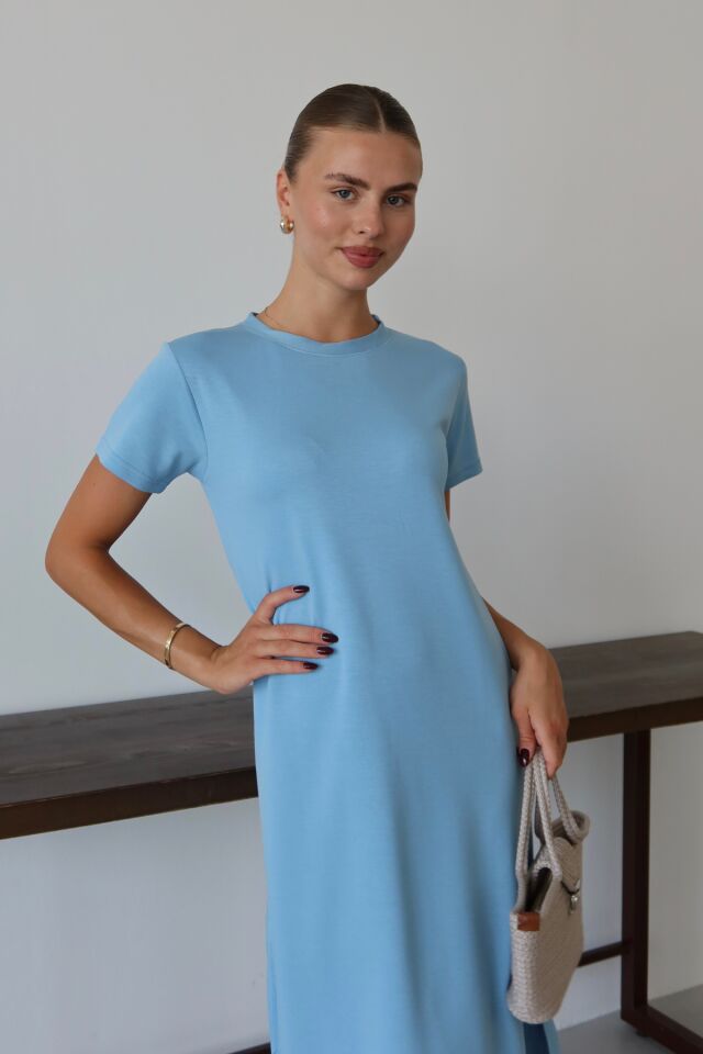 Balenbi Kadın Modal Kumaş Yarım Kol Yırtmaçlı Diz Altı Elbise 1100 XL - Mavi