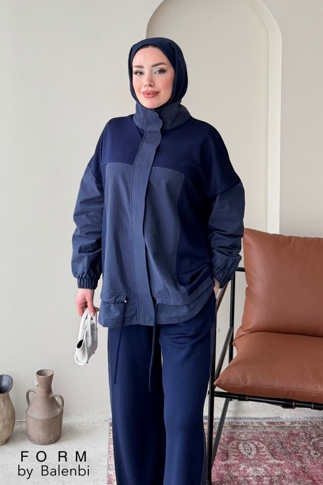 Balenbi Garni Detaylı Bağcıklı Tesettür Kadın Oversize Takım 1172 – Form Serisi S/M - Lacivert