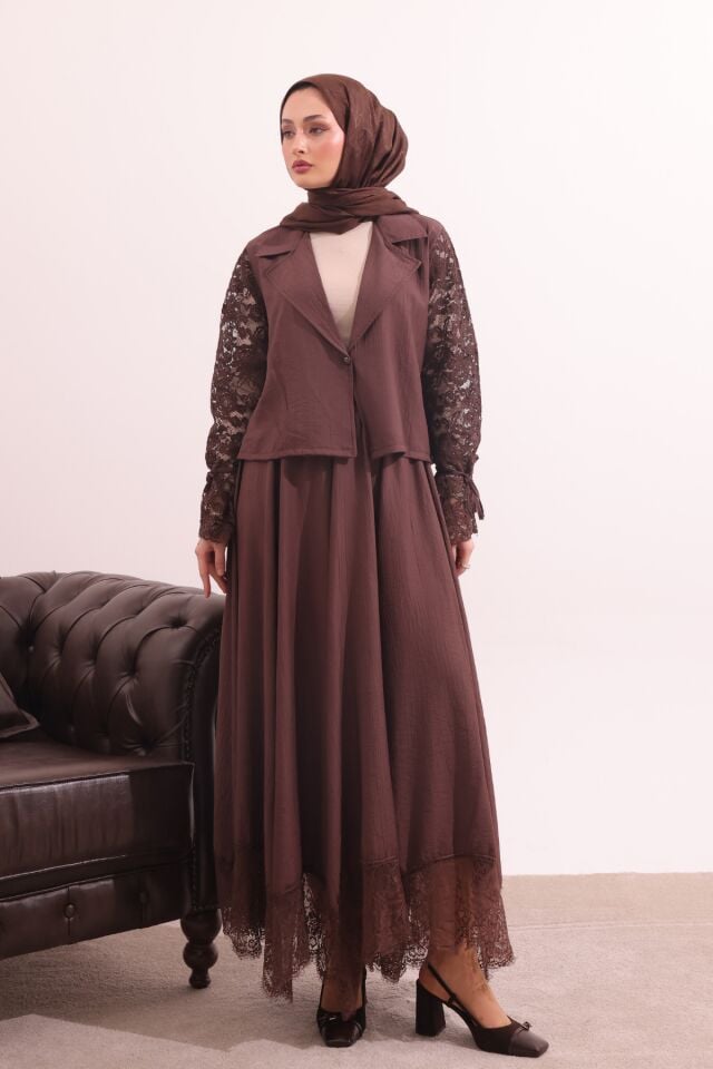 Balenbi Çilek Kumaş Dantel Detaylı Tesettür Kadın Etekli Takım 1173 Kahverengi - XL