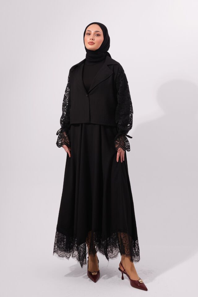 Balenbi Çilek Kumaş Dantel Detaylı Tesettür Kadın Etekli Takım 1173 M - Siyah