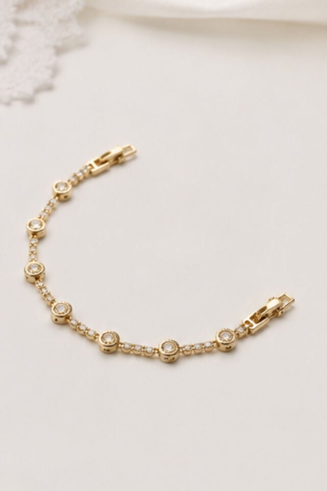 Balenbi Jewelry Kadın Yuvarlak Taş Detaylı Sıralı Kararmaz Çelik Bileklik 14K Gold 1145 Altın