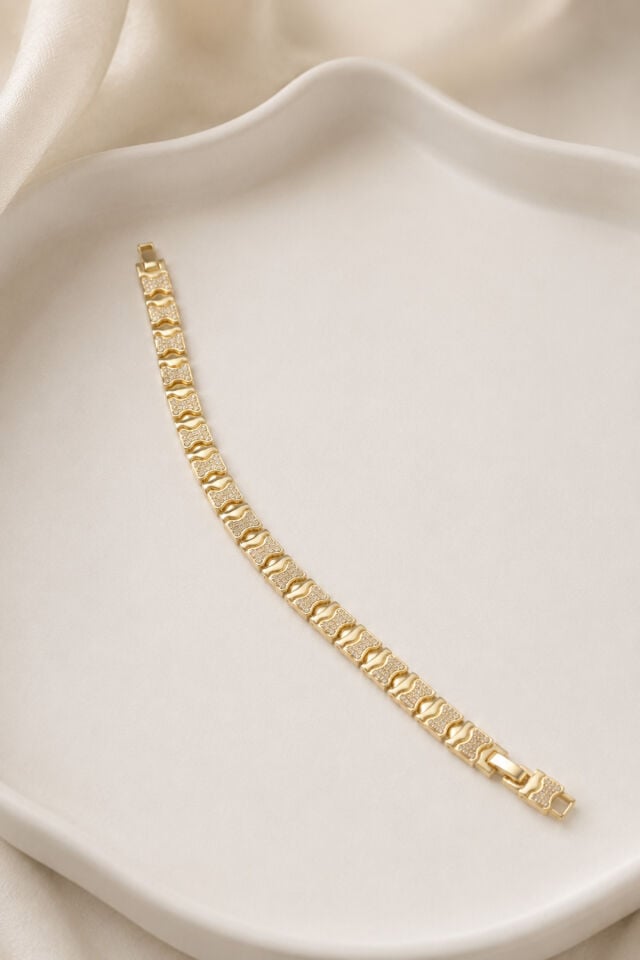 Balenbi Jewelry Kadın Taşlı Dalga Desenli Geometrik Plaka Kararmaz Çelik Bileklik 14K Gold 1139 Altın