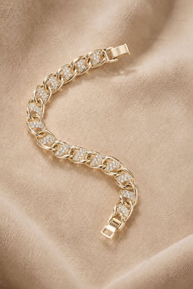 Balenbi Jewelry Kadın Taşlı Gurmet Zincir Kararmaz Çelik Bileklik 14K Gold 1153