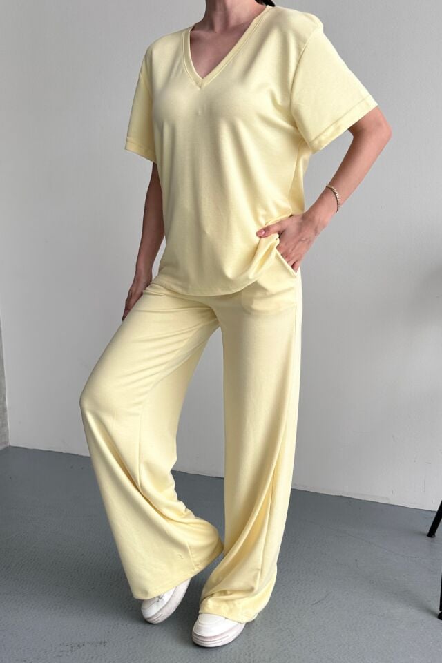 Balenbi Kadın Modal Kumaş Yarım Kollu V Yaka Eşofman Takımı 1209 Sarı - XL