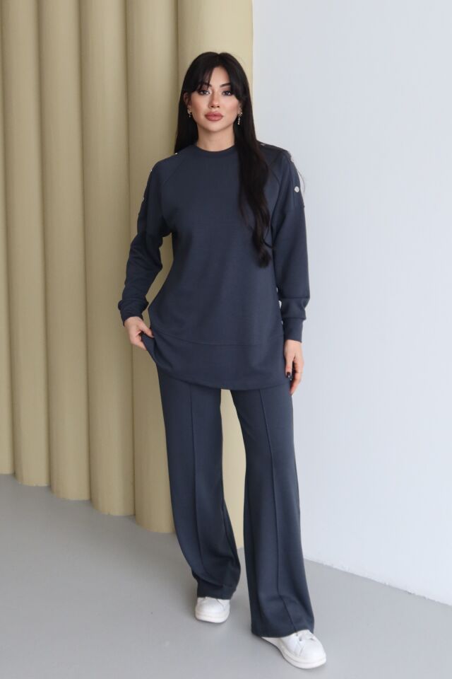 Balenbi Omuz Çıtçıt Detaylı Bisiklet Yaka Oversize Modal Tesettür Takım 1178 S - Füme
