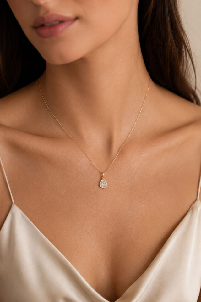 Balenbi Jewelry Taşlı Damla Uçlu Kararmaz Çelik Kadın Kolye 14K Gold 1164 Altın