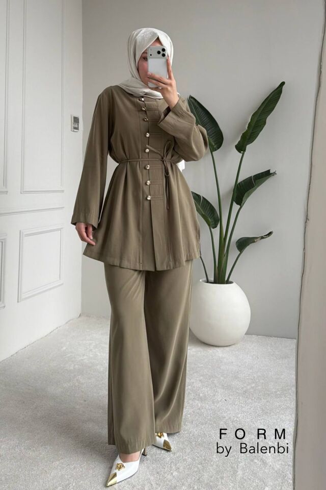 Balenbi Rahat Kesim Düğme Detaylı Tesettür Kadın Tnsel Takım 1166 – Form Serisi