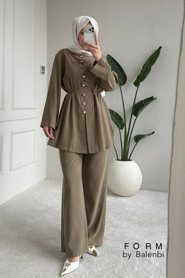 Balenbi Rahat Kesim Düğme Detaylı Tesettür Kadın Tnsel Takım 1166 – Form Serisi 44 - Haki