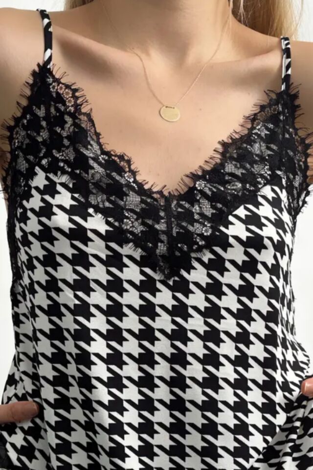 Balenbi Kadın Dantel Detaylı İp Askılı Sandy Bluz 1070 S - Siyah 2